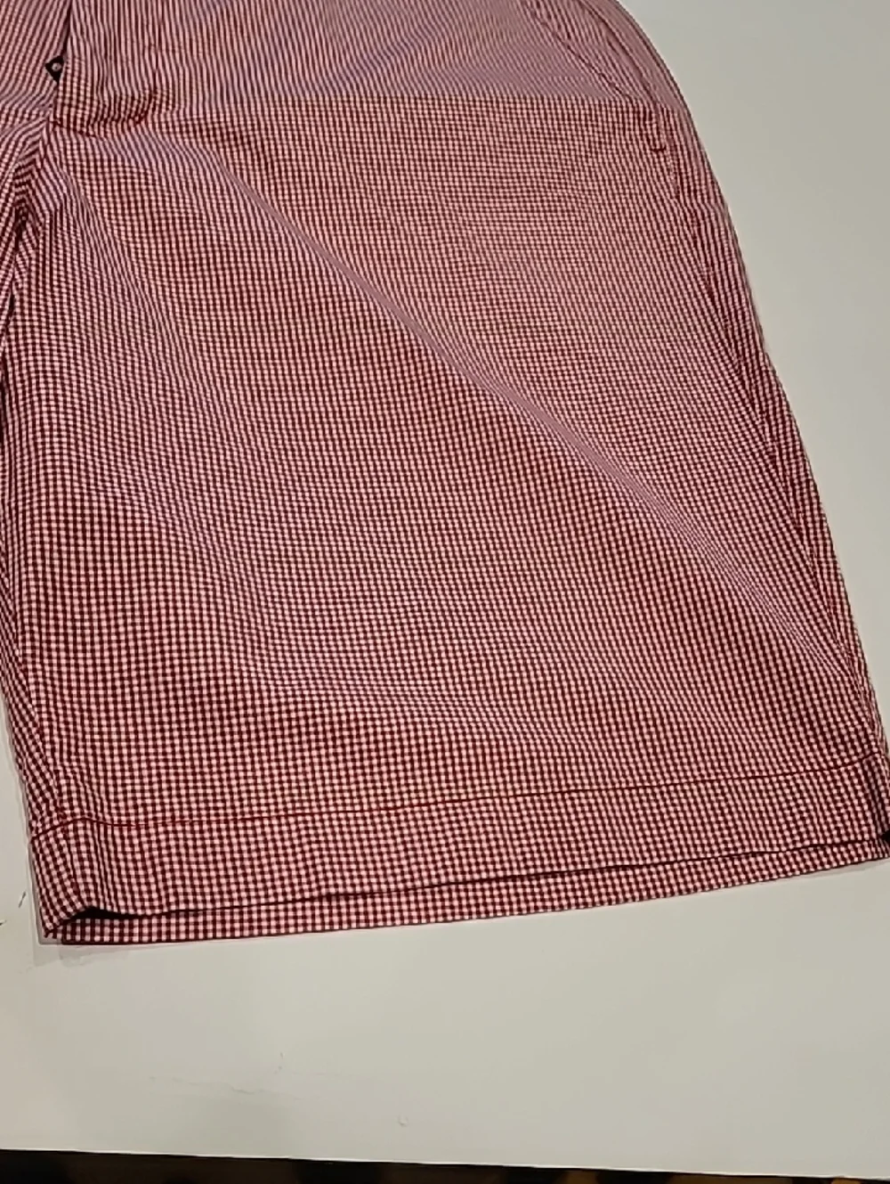 J. Crew Men's Red Micro-Check Flat Front Shorts 38 All Cotton